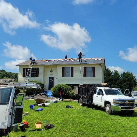 top-roofing-sq